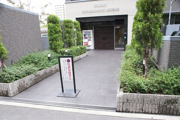 エスリード野田阪神駅前の物件外観写真